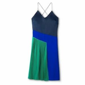 💙💚 Asymmetrical color-block Midi Dress